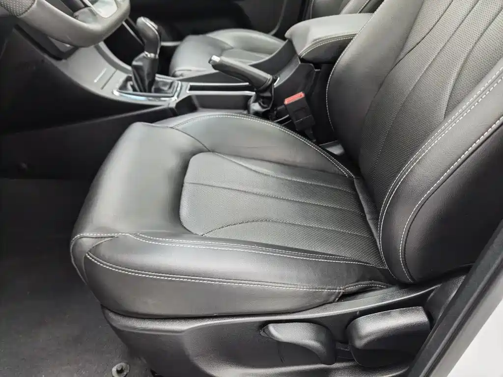 Geely Emgrand — миниатюра 20