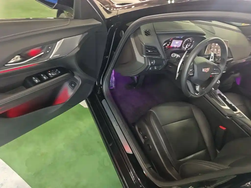 Cadillac CT4 — миниатюра 16