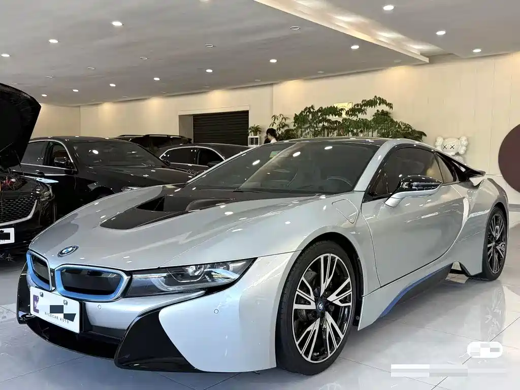 BMW i8 2017