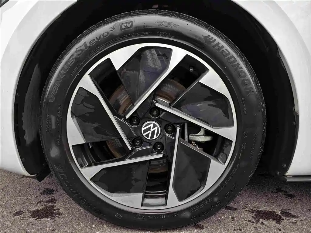 Volkswagen ID.3 — миниатюра 4