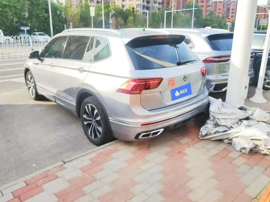 Volkswagen Tiguan L — миниатюра 3