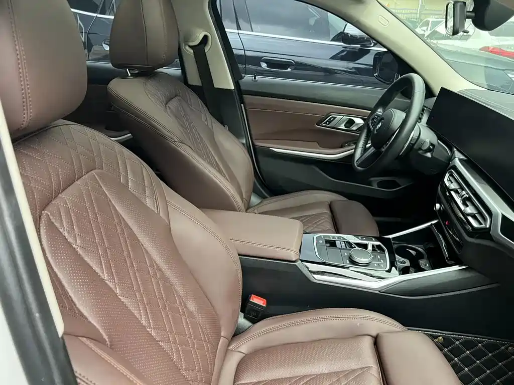 BMW 3 Series — миниатюра 11