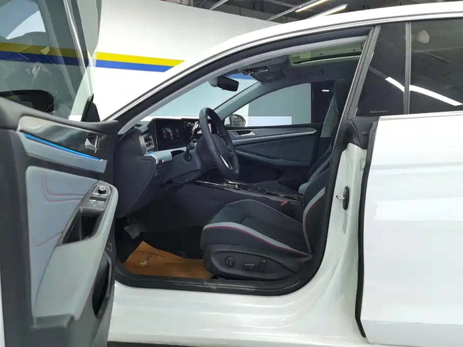 Volkswagen Lamando — миниатюра 9