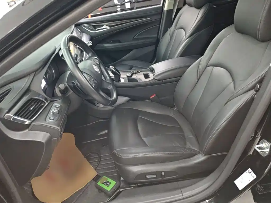 Buick LaCrosse — миниатюра 15