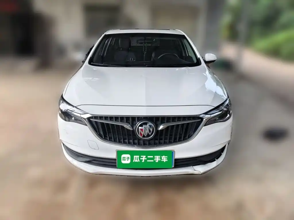 Buick Excelle — миниатюра 2
