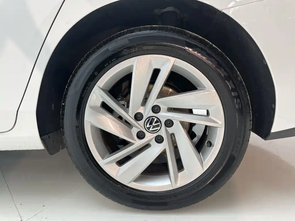 Volkswagen Lamando — миниатюра 16