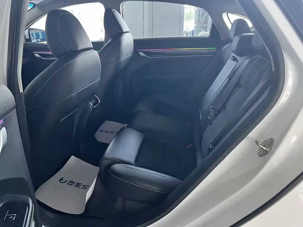 Geely Binrui — миниатюра 14