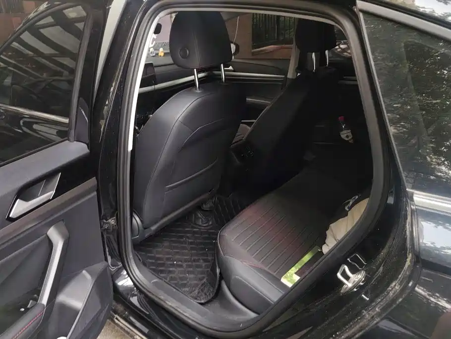 Volkswagen Lavida — миниатюра 10