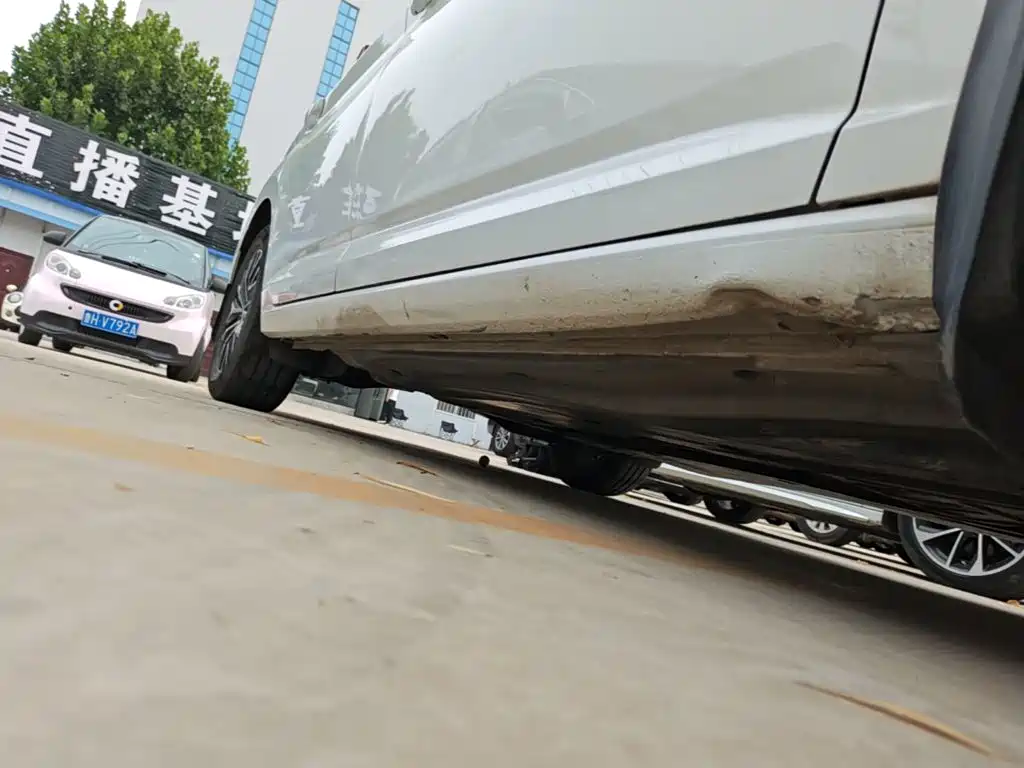 Volkswagen Sagitar — миниатюра 21