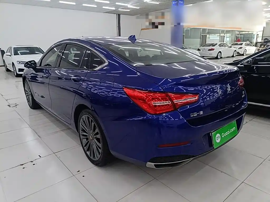 Hongqi Hongqi H5 — миниатюра 5