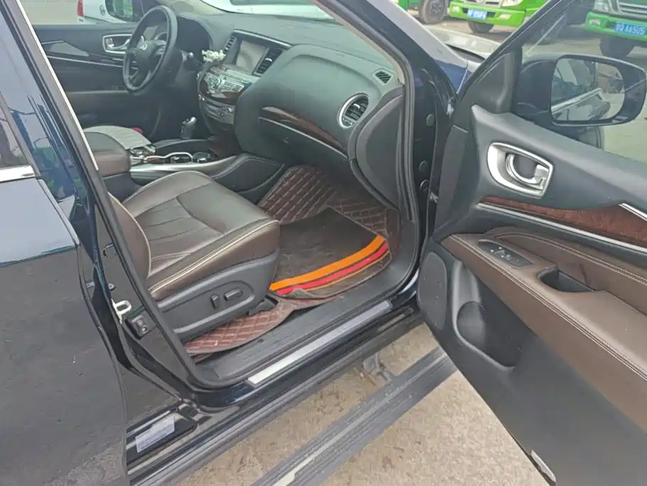 Infiniti QX60 (Import) — миниатюра 8