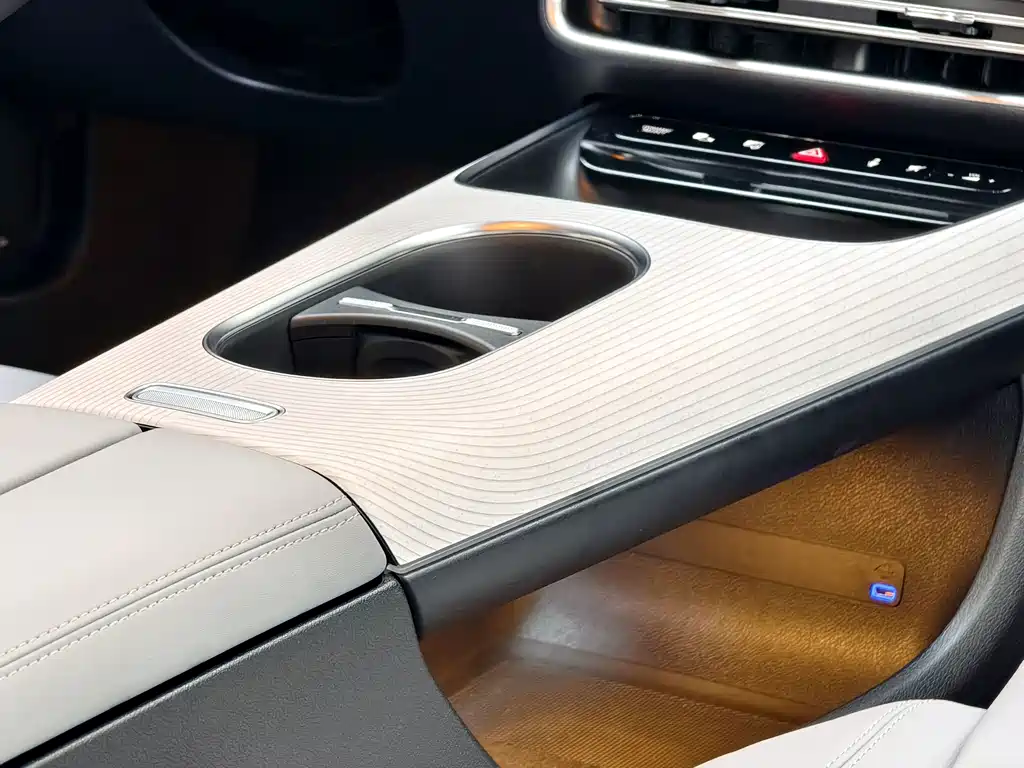 Mercedes-Benz CLA New Energy — миниатюра 20