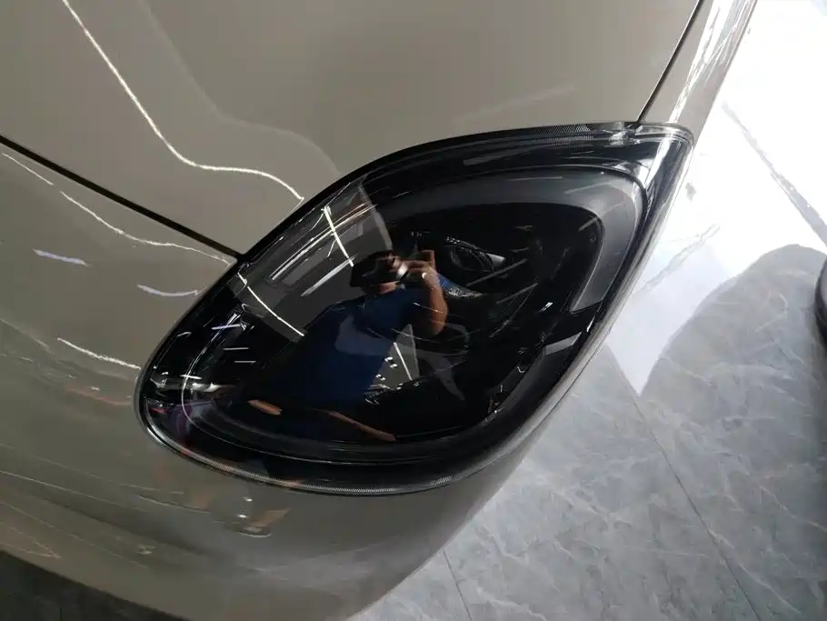 Wuling MINIEV — миниатюра 5