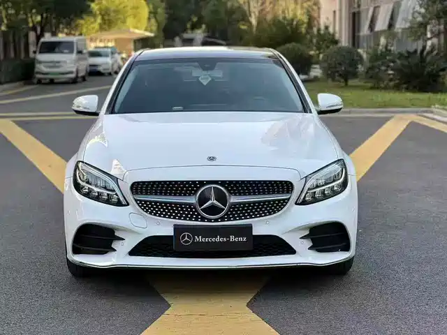 MERCEDES BENZ C CLASS