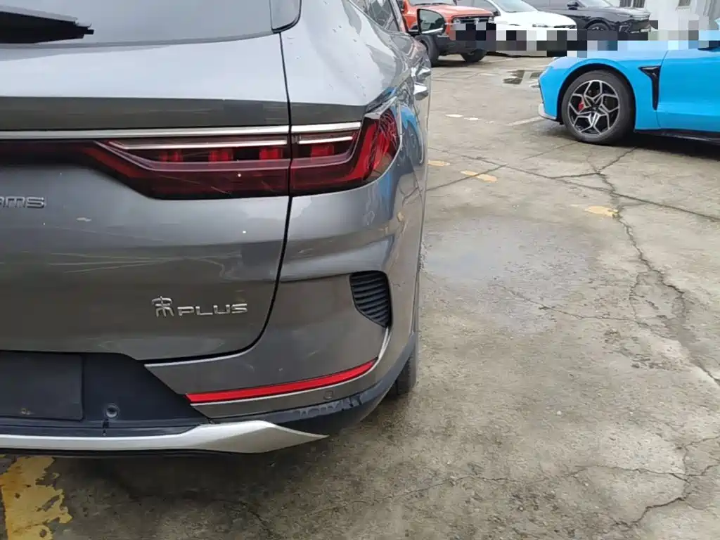 BYD PLUS New Energy — миниатюра 8