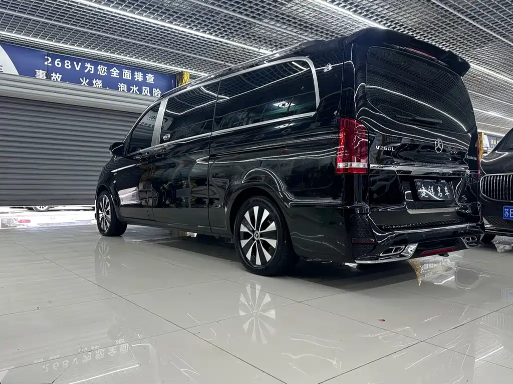 Mercedes-Benz Vito — миниатюра 8