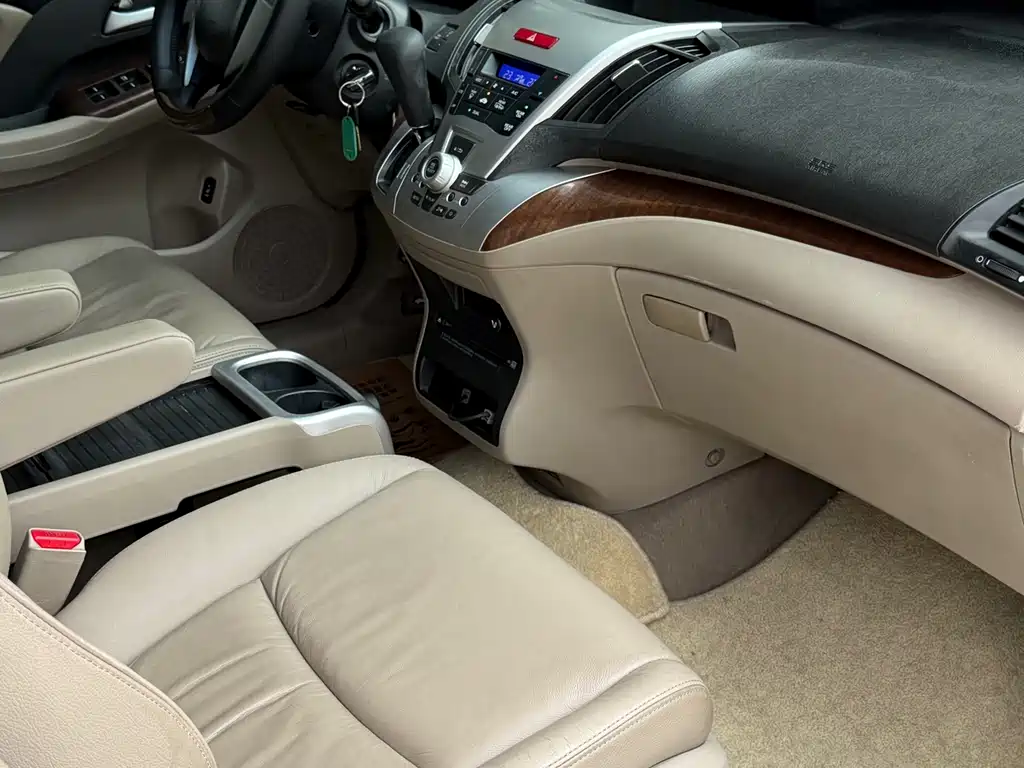 Honda Odyssey 2013 2.4L Luxury