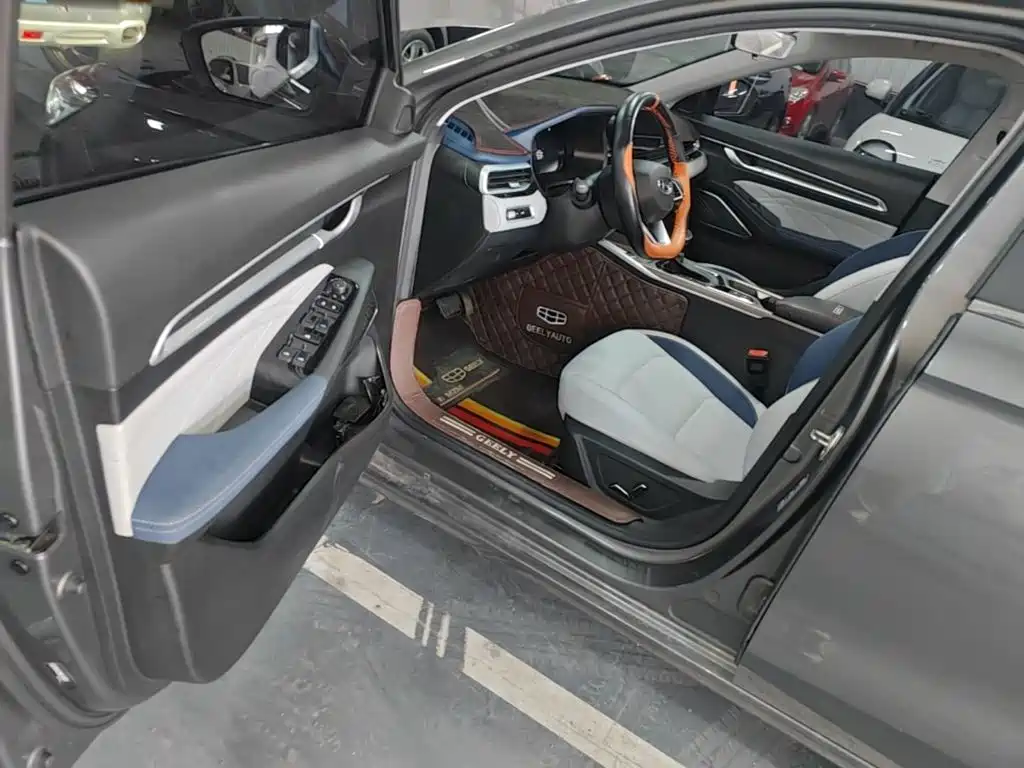 Geely Emgrand — миниатюра 16
