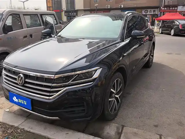 VOLKSWAGEN TOUAREG 2020