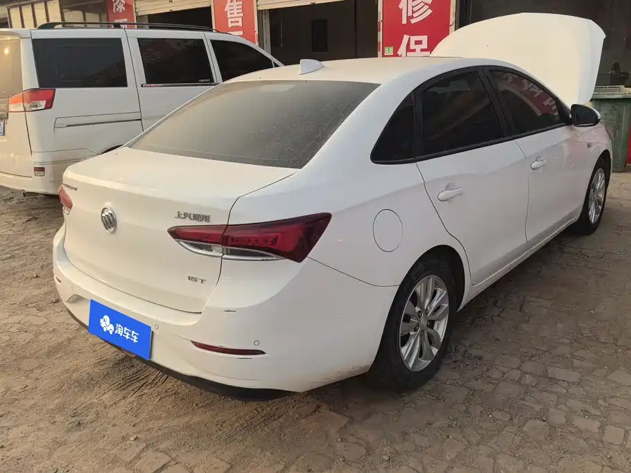 Buick Excelle — миниатюра 3