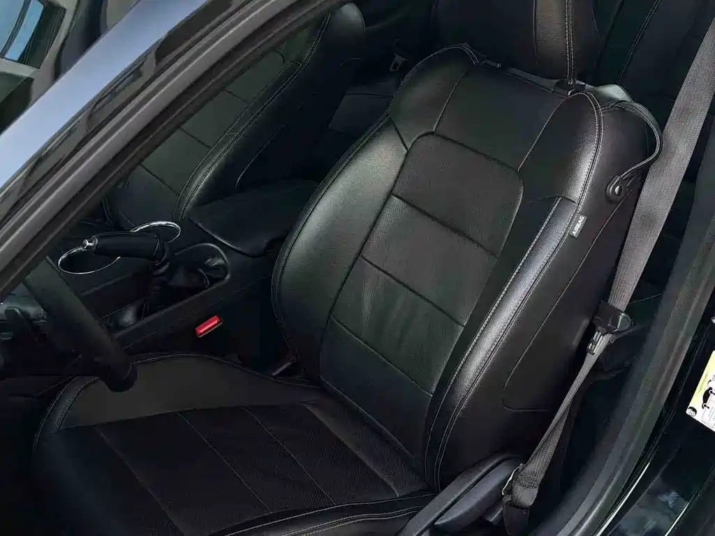 Ford Mustang — миниатюра 5