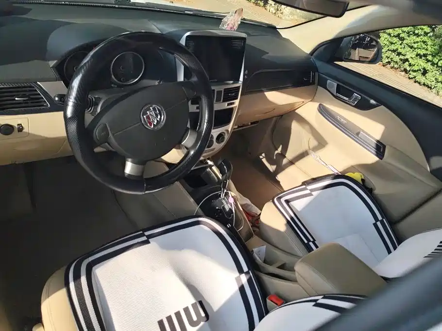 Buick Excelle — миниатюра 12