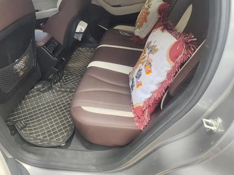 Geely Xingyue L — миниатюра 11