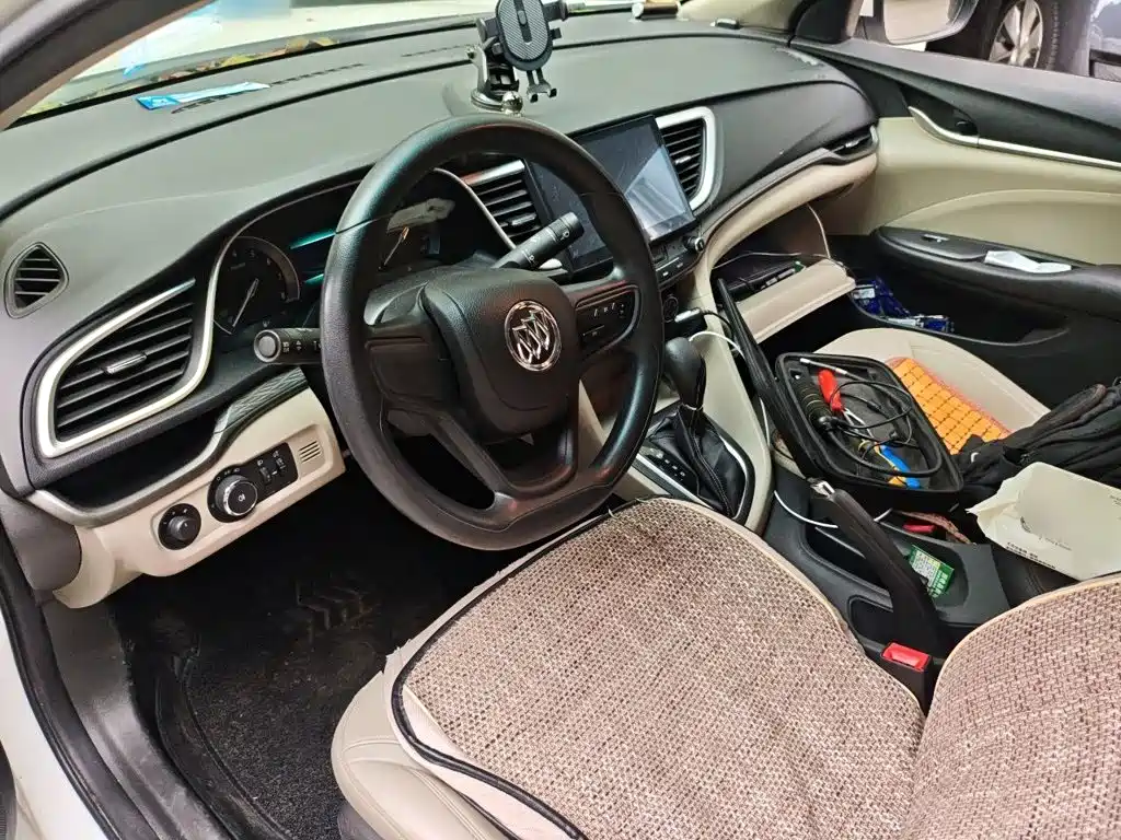 Buick Excelle — миниатюра 6