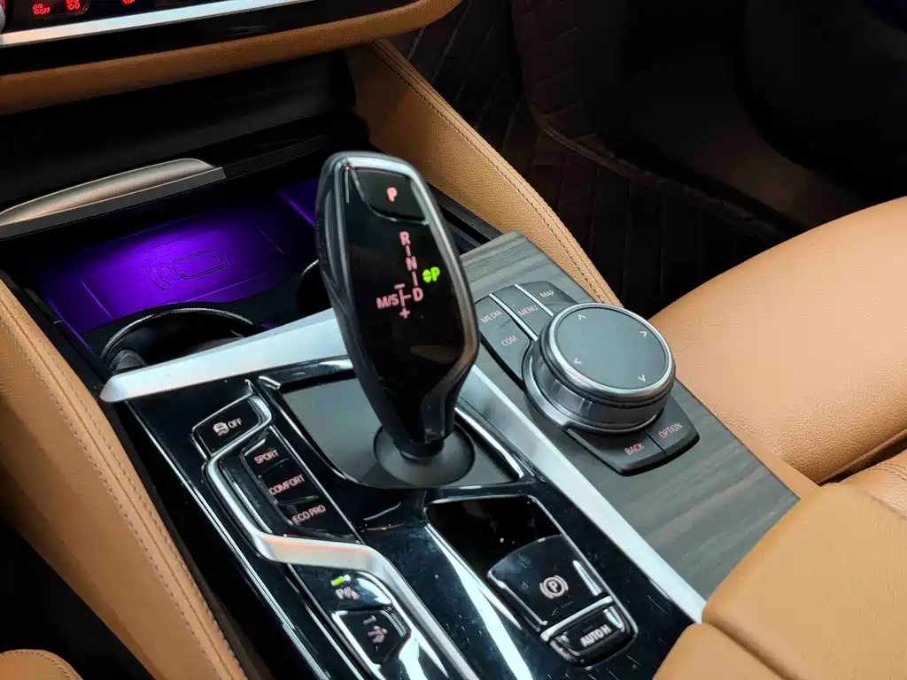 BMW 6 Series GT — миниатюра 12