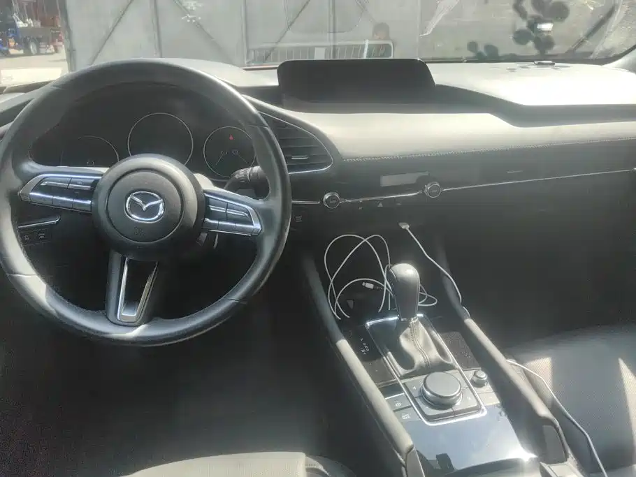 Mazda 3 Axela — миниатюра 12