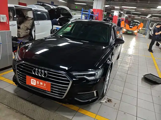 AUDI  A6L 2021