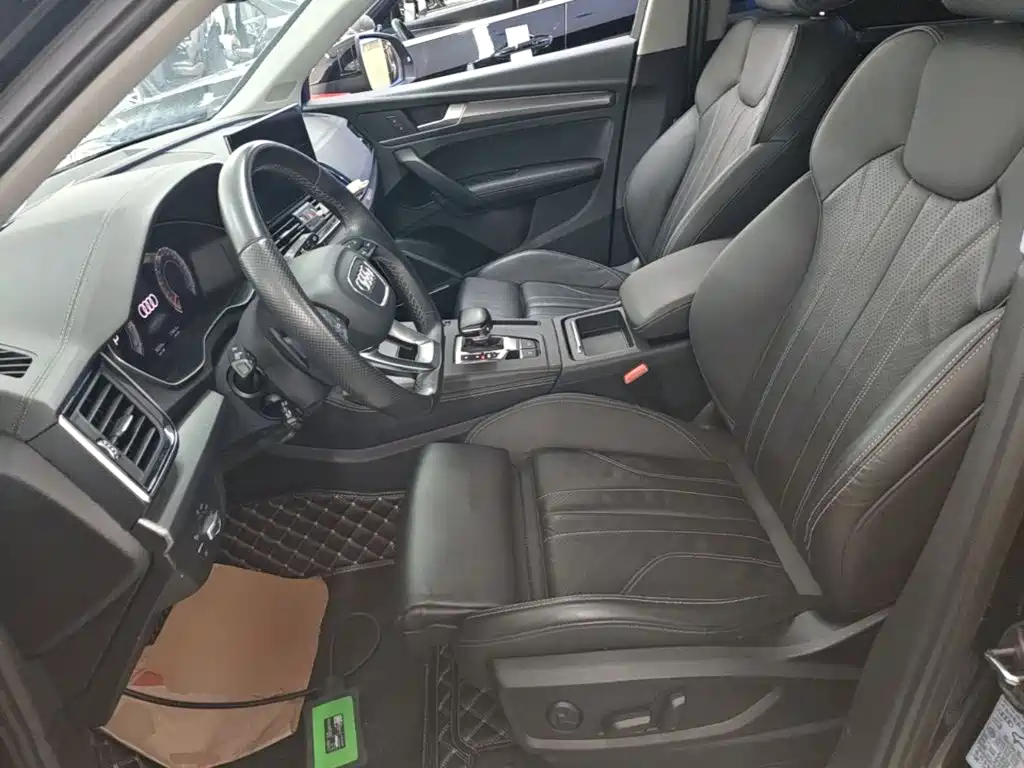 Audi Q5L — миниатюра 15