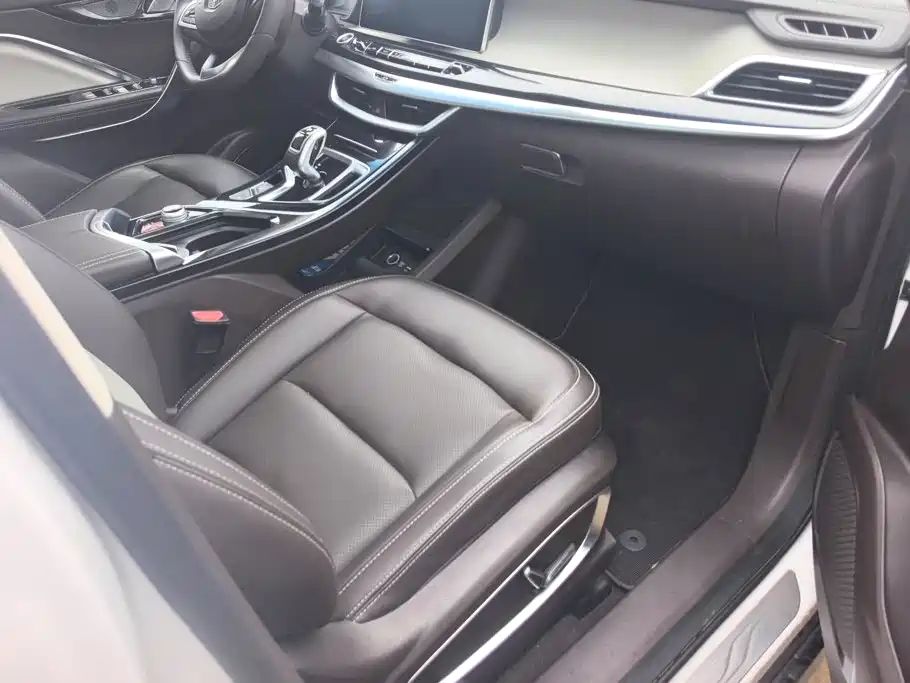 Geely Jia Ji — миниатюра 8