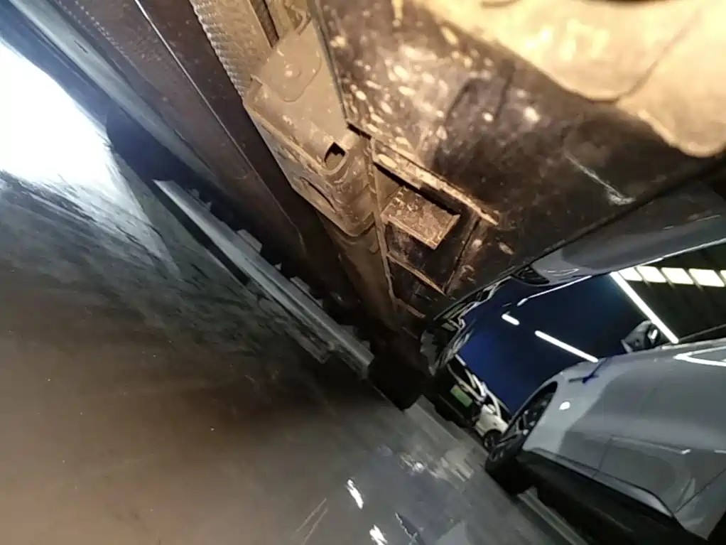 BYD Han L — миниатюра 21