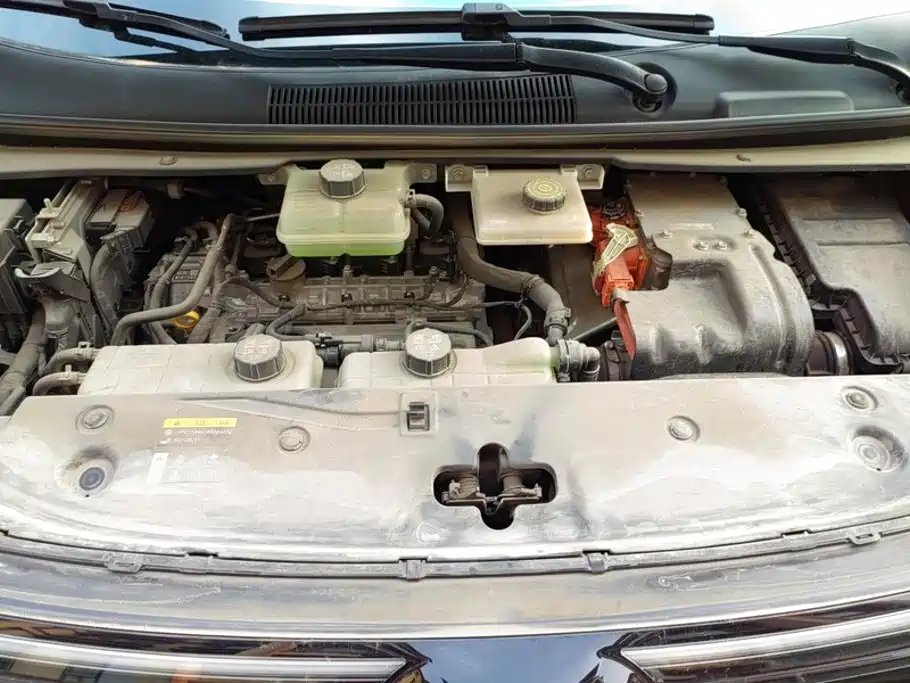 GAC Motor Trumpchi E8 PHEV — миниатюра 10