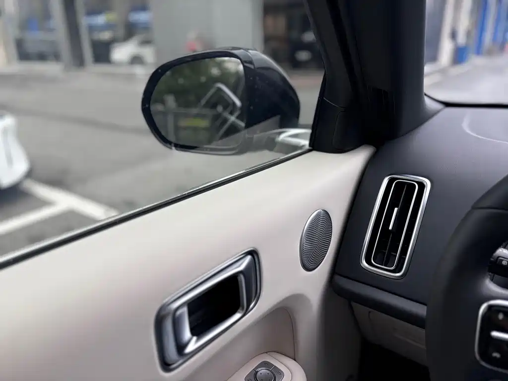 Li Auto Li L9 — миниатюра 16