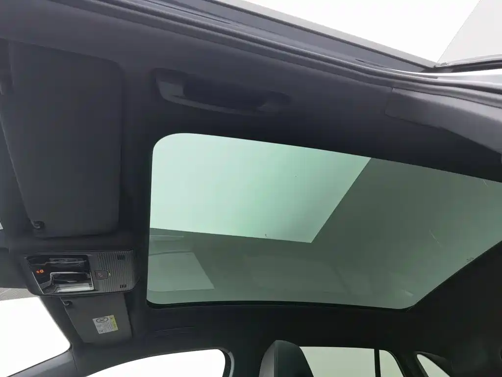 Volkswagen ID.4 Crozz — миниатюра 14