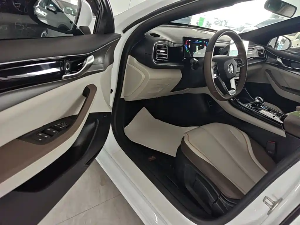 BYD Qin PLUS — миниатюра 16