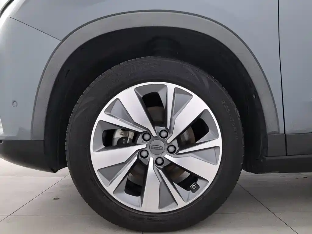 Geely Haoyue — миниатюра 17
