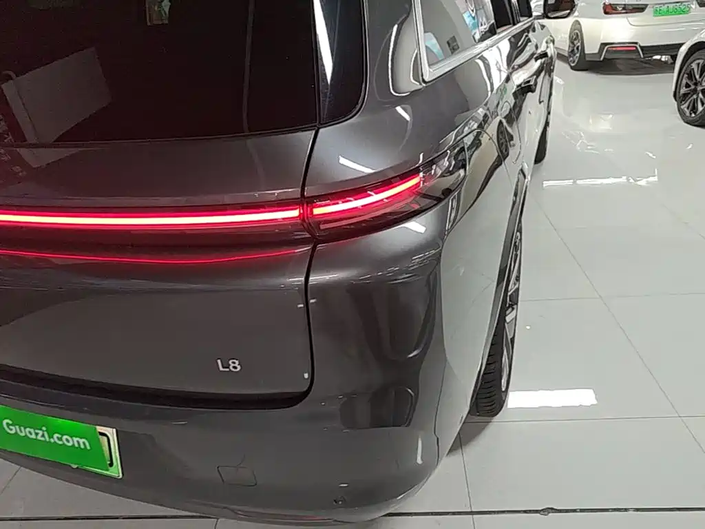 Li Auto Li L8 — миниатюра 8