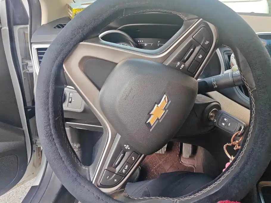 Chevrolet Monza — миниатюра 15
