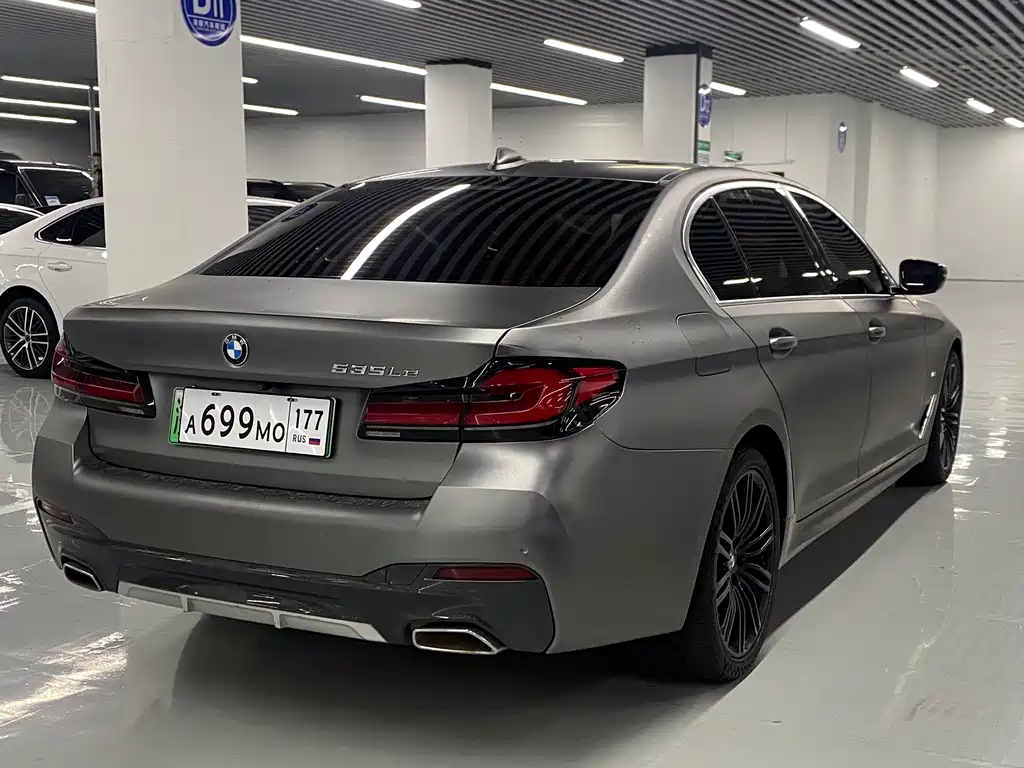 BMW 5 Series New Energy — миниатюра 14