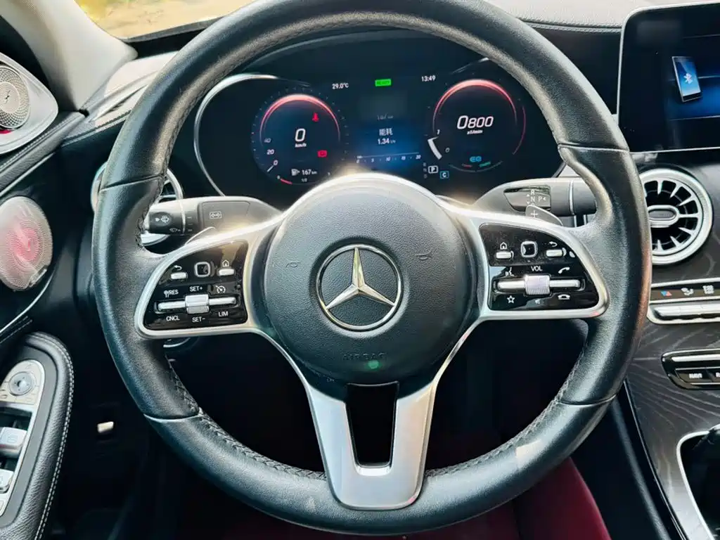 Mercedes-Benz C-Class — миниатюра 10