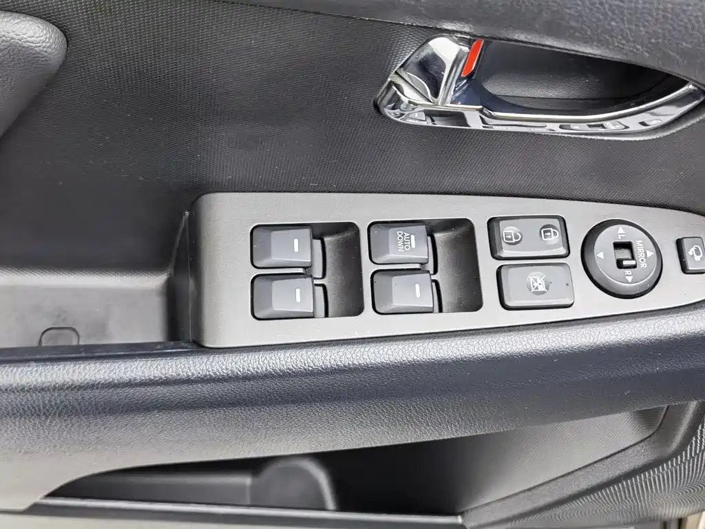 Kia Sportage — миниатюра 9