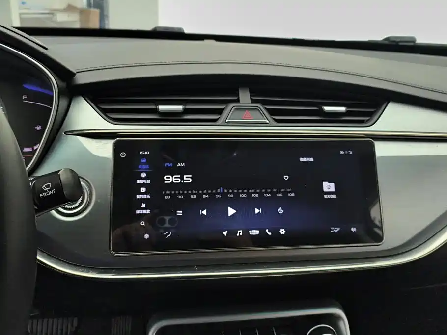 Geely Binrui — миниатюра 13