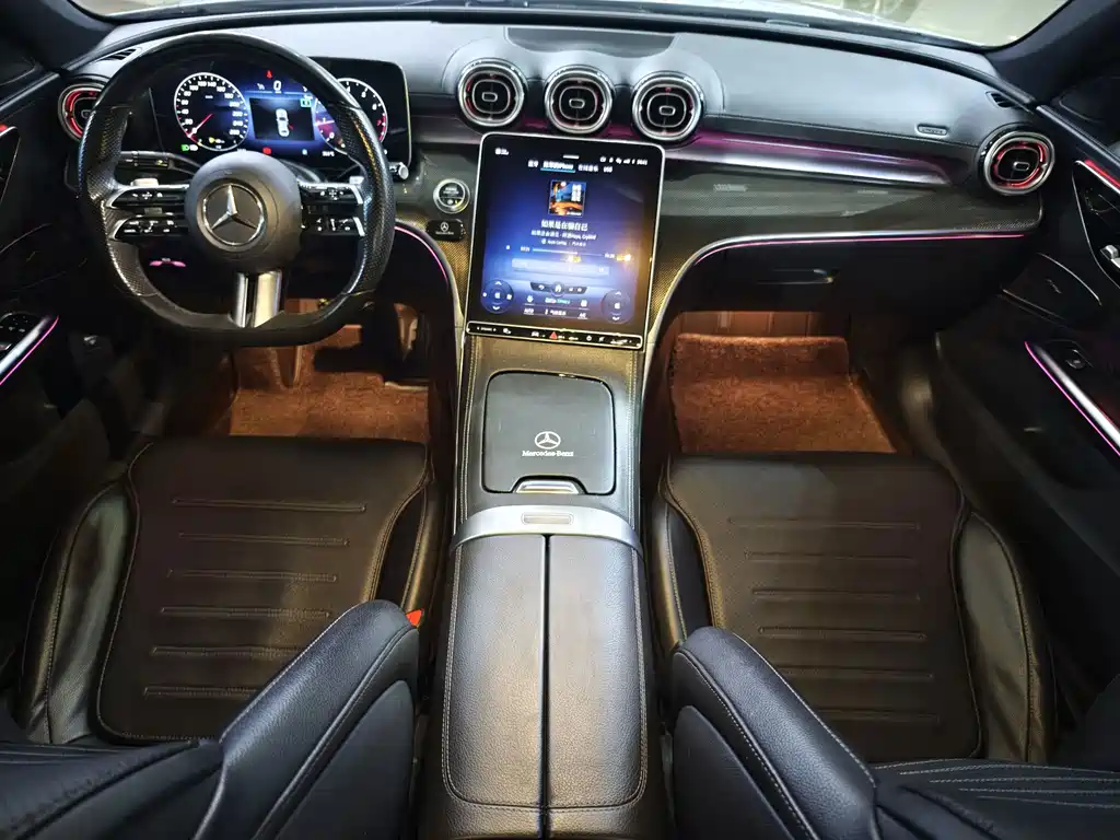 Mercedes-Benz C-Class — миниатюра 8