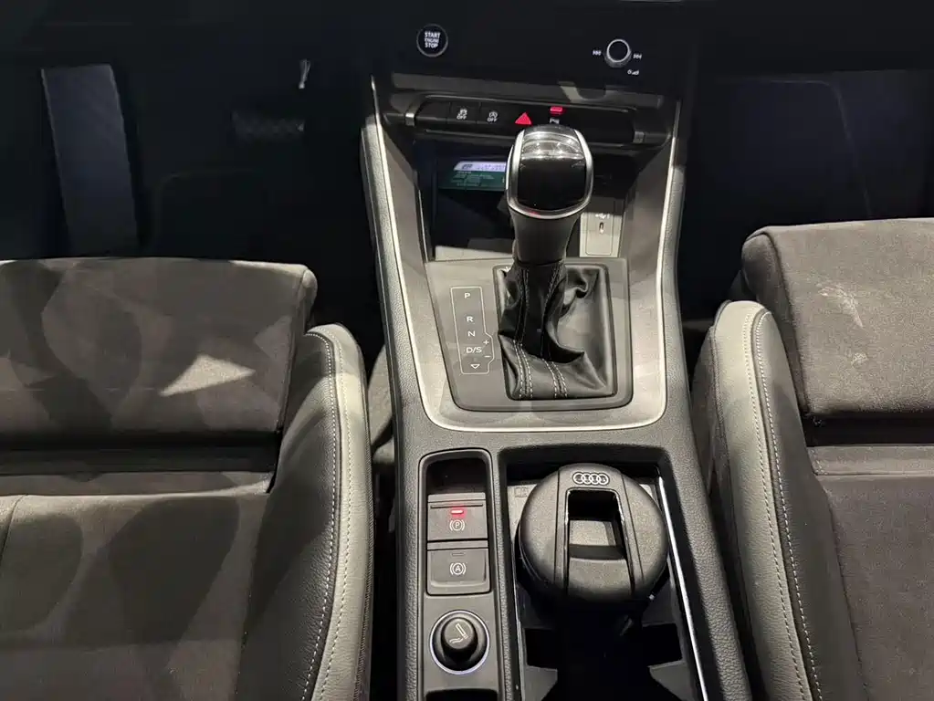 Audi Q3 — миниатюра 15