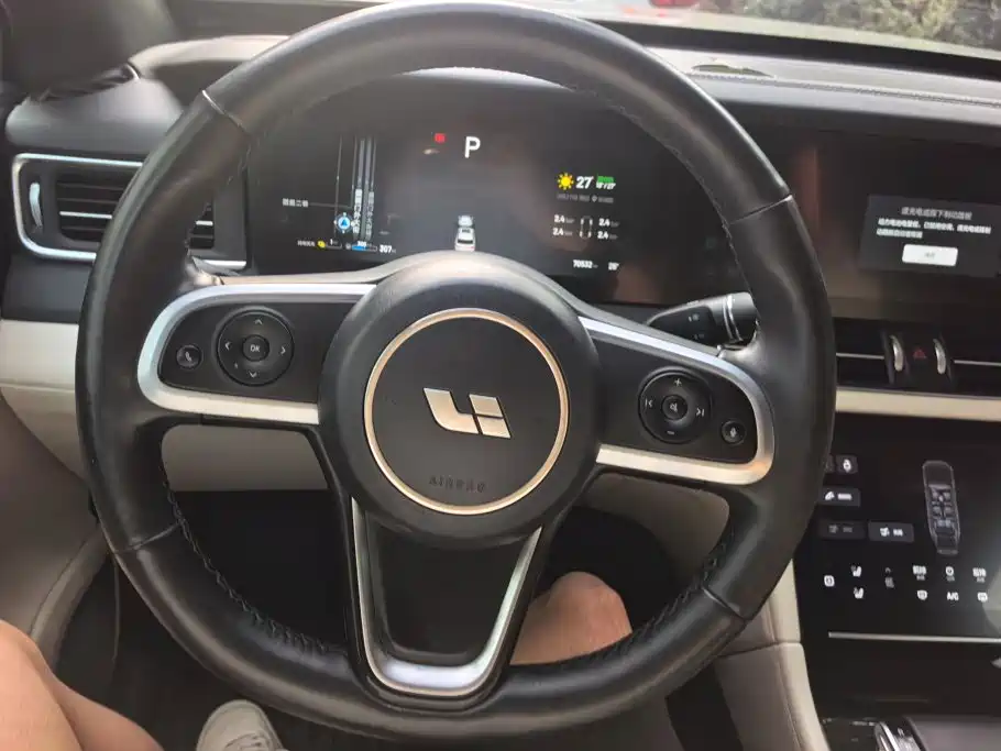 Li Auto Li ONE — миниатюра 15
