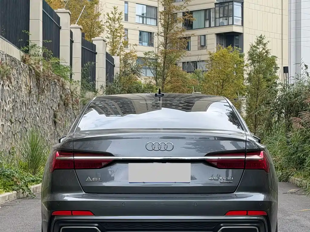 Audi A6L — миниатюра 8
