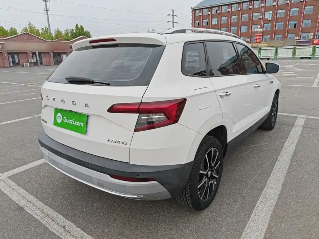 Skoda Karoq — миниатюра 7
